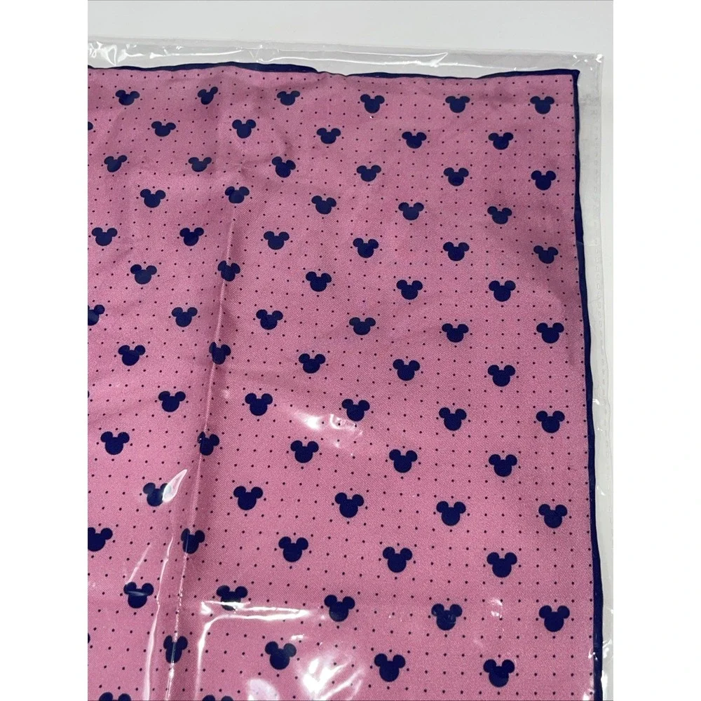 Mens Paisley 100% Silk Neck Tie & Pocket Square Mickey Head Disney NWT Cufflinks
